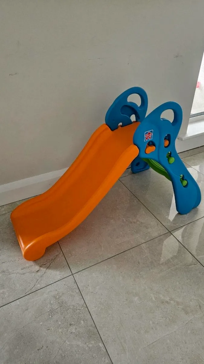 Kids slide
