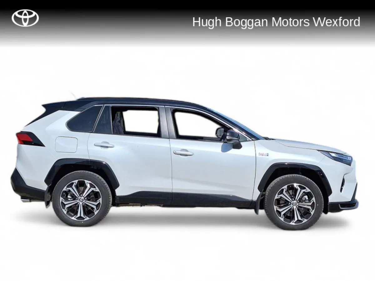 Toyota RAV4 PLUG-IN HYBRID SPORT, BIG DEMO SALE!! - Image 3