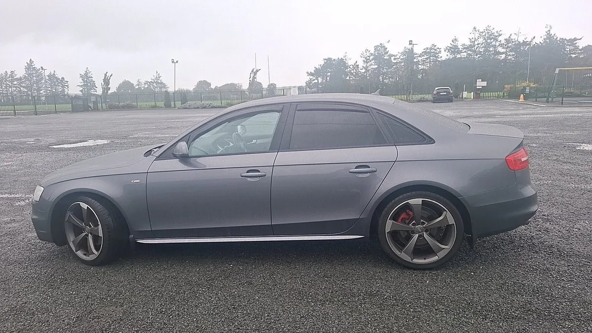 Audi A4 2.0L TDI S Line - Image 3