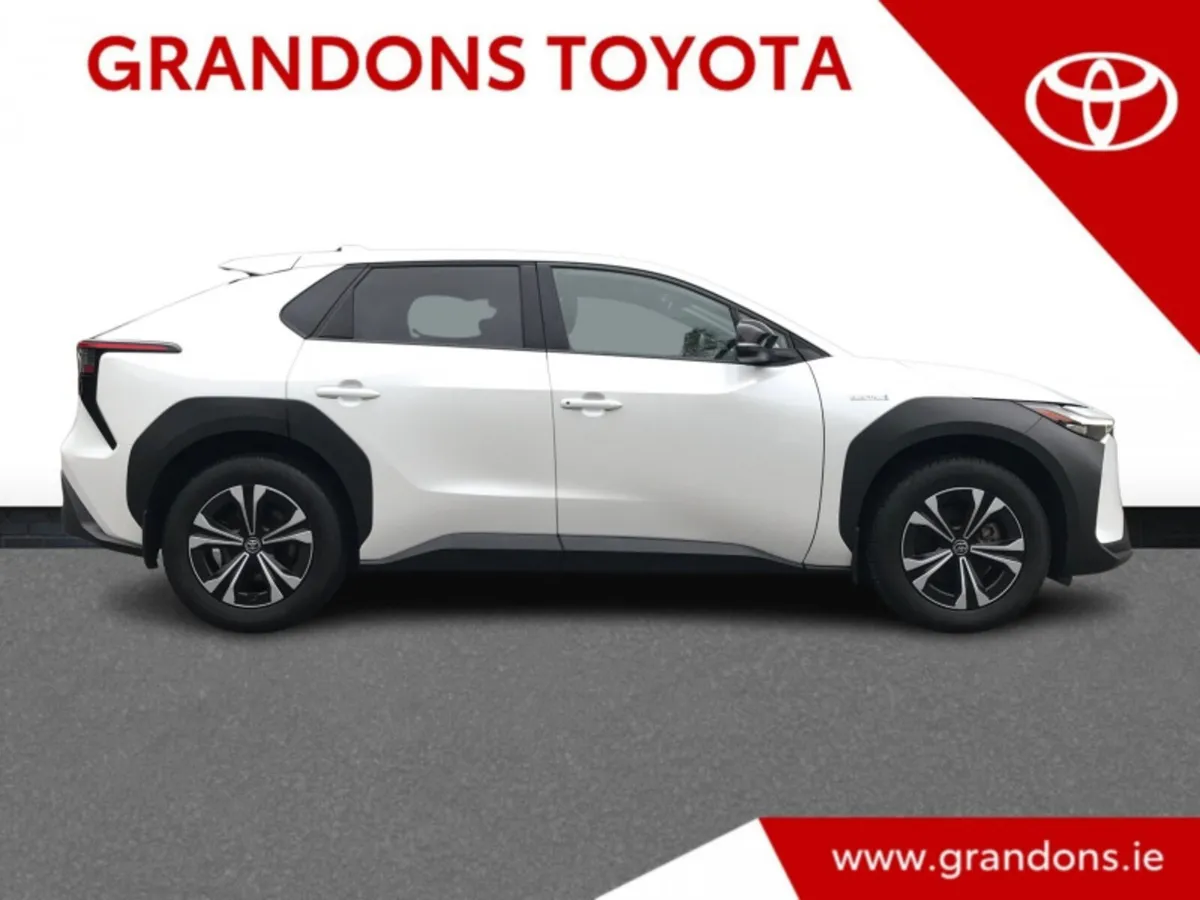 Toyota bZ4X SPORT - EV - GRANDONS - Image 3
