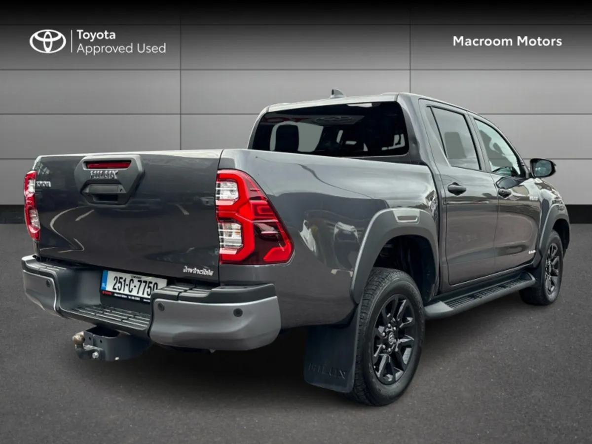 Toyota Hilux HILUX 2.8 INVINCIBLE - Image 2