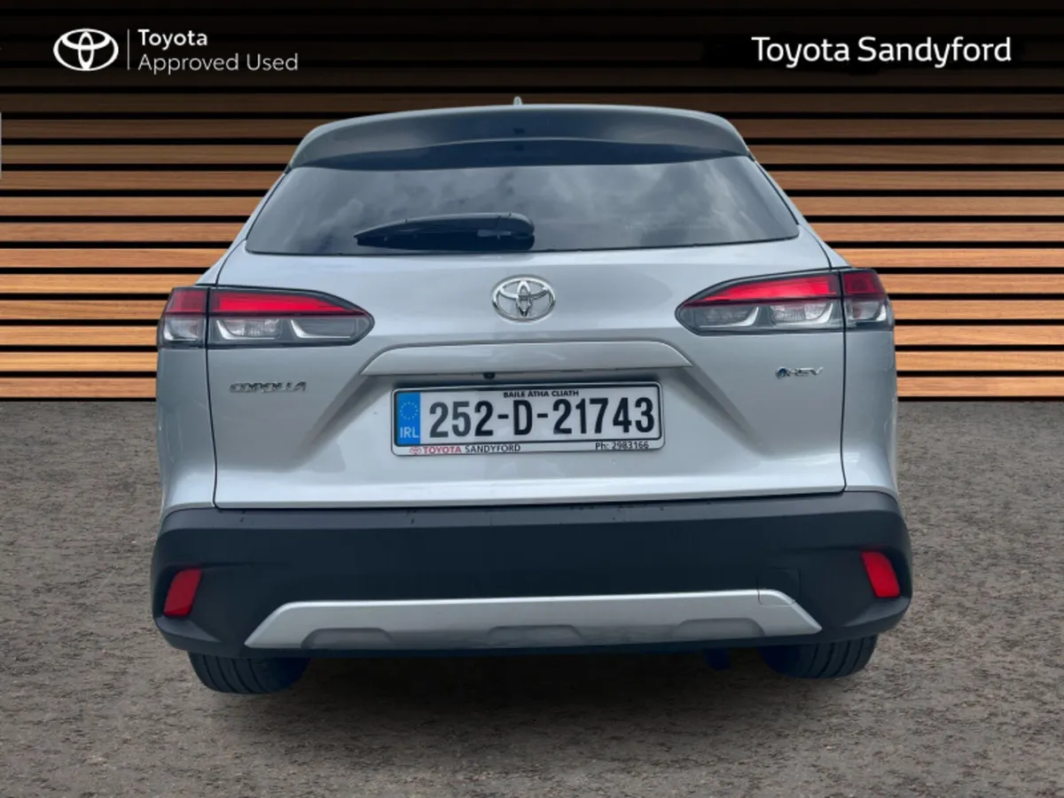 Toyota Corolla Cross *ZERO MILEAGE - SAVE THOUSAND - Image 4
