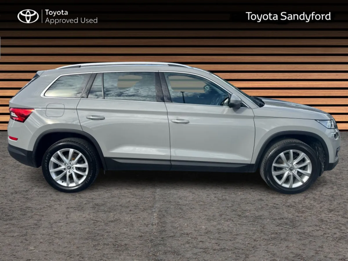 Skoda Kodiaq 7 SEAT AMBITION 1.5 TSI 150HP // REAR - Image 3