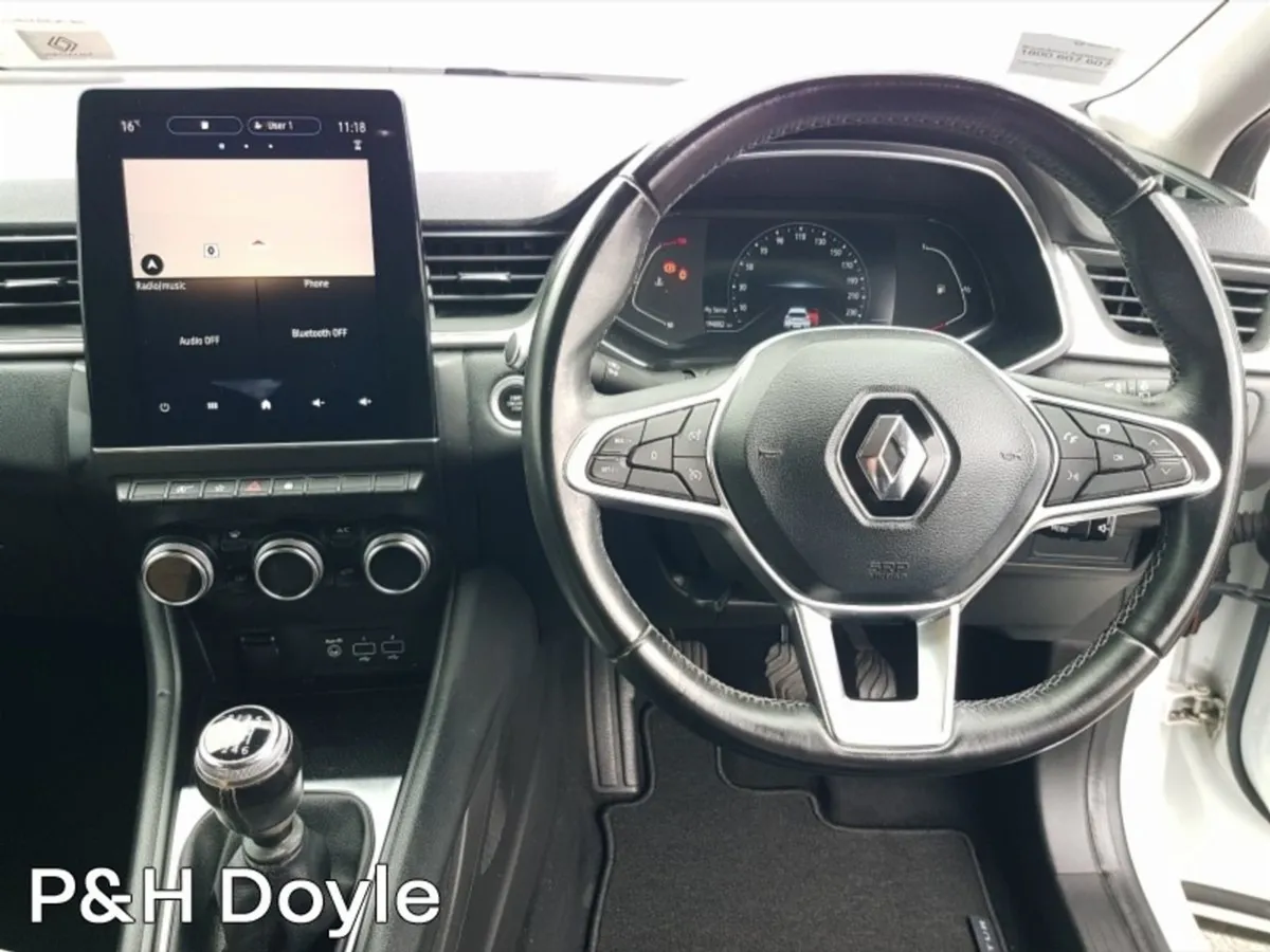 Renault Captur S Edition - Image 2