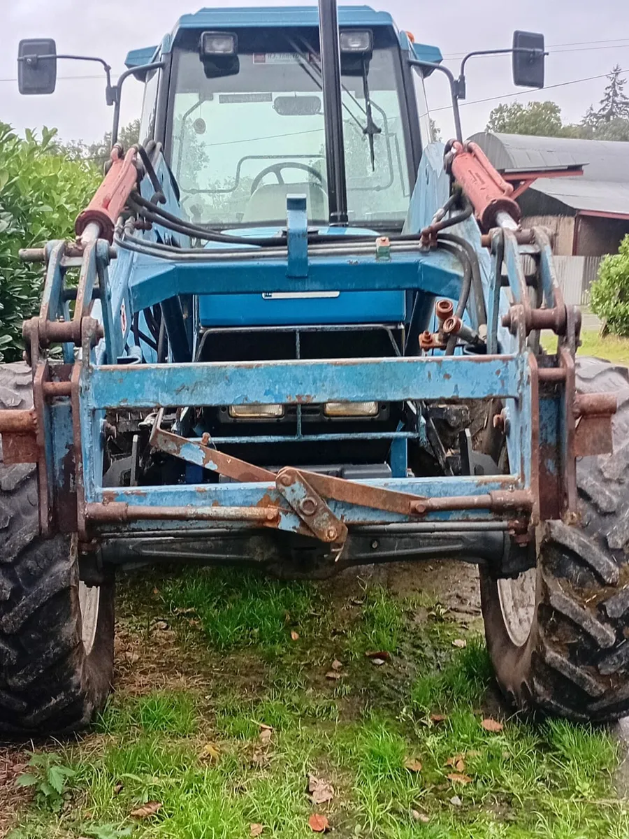 Frontloader for sale - Image 2