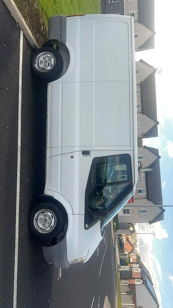 FORD FOCUS VAN - Image 4
