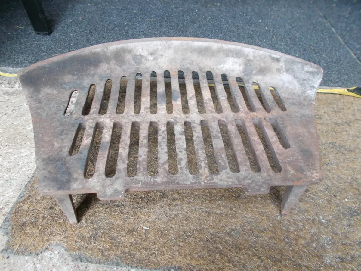 Fireplace Grate and Front piece - Image 4