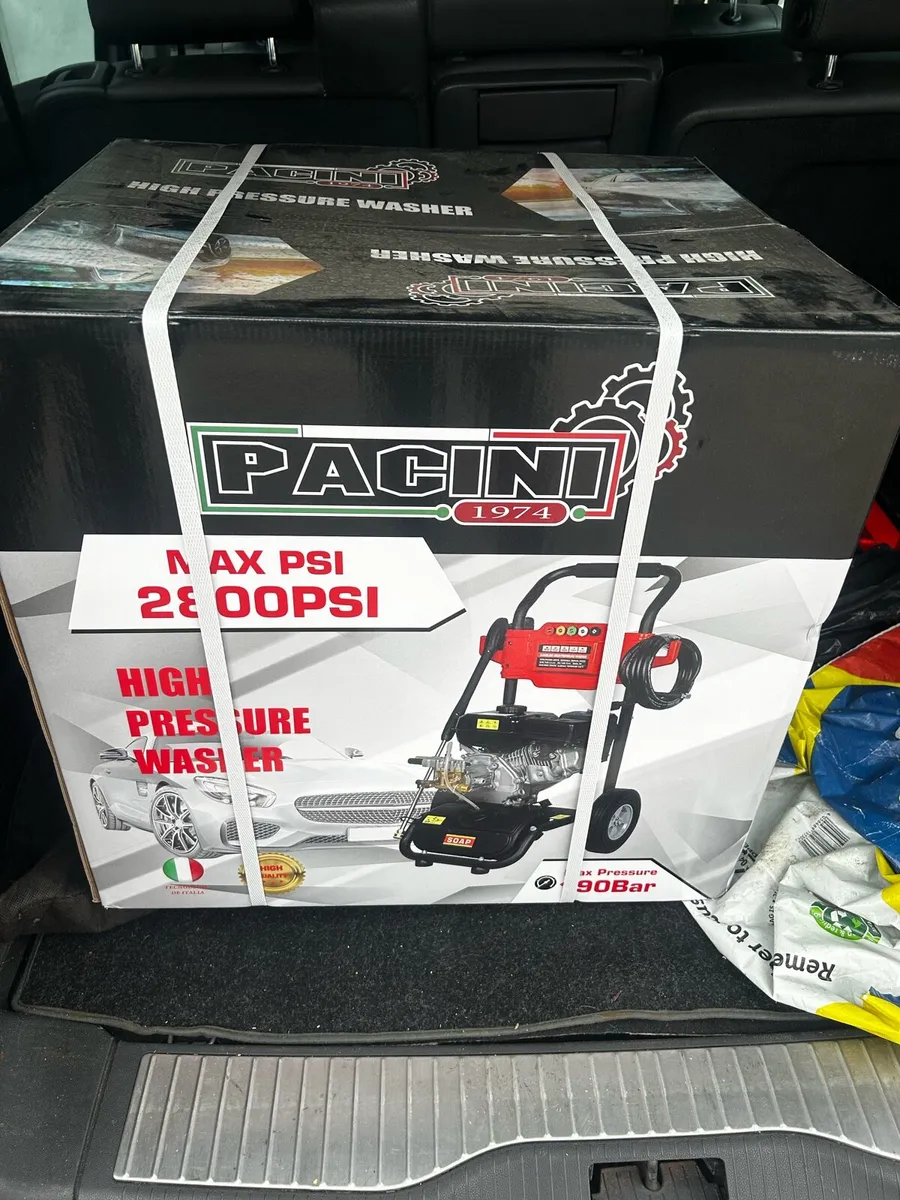 Pressure washer and Water Fed Brush (9 metre) - Image 1