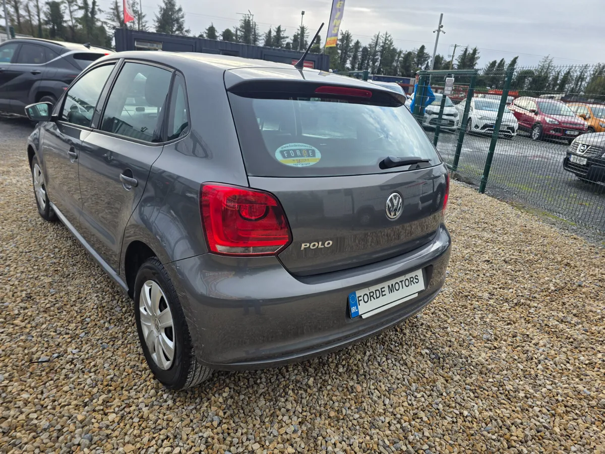 Volkswagen Polo 2011 - Image 3