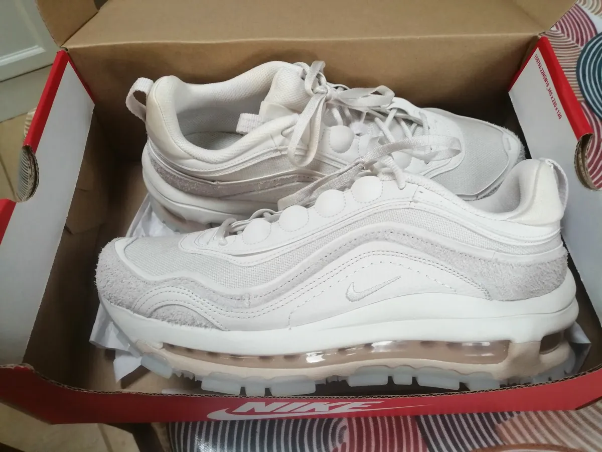 Runners - Image 3
