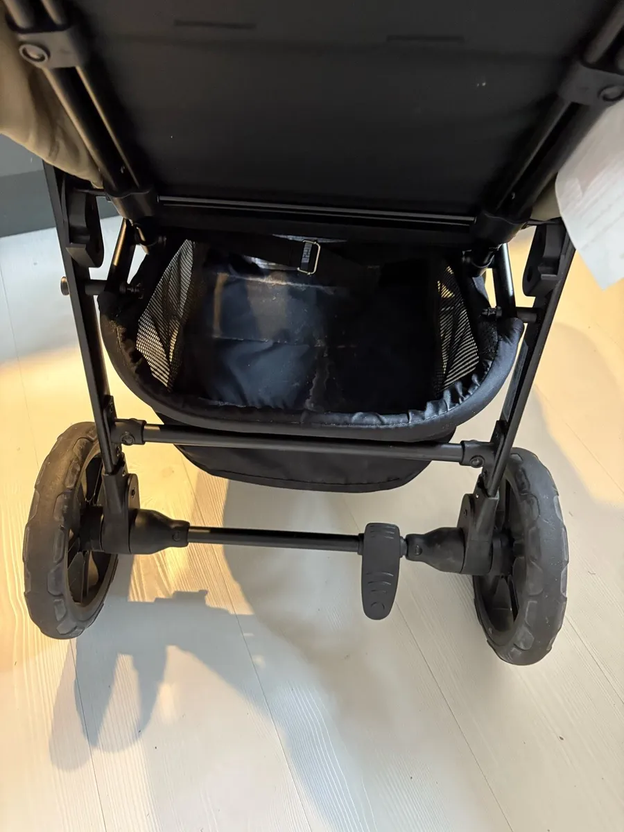 Hauck Buggy - Image 3