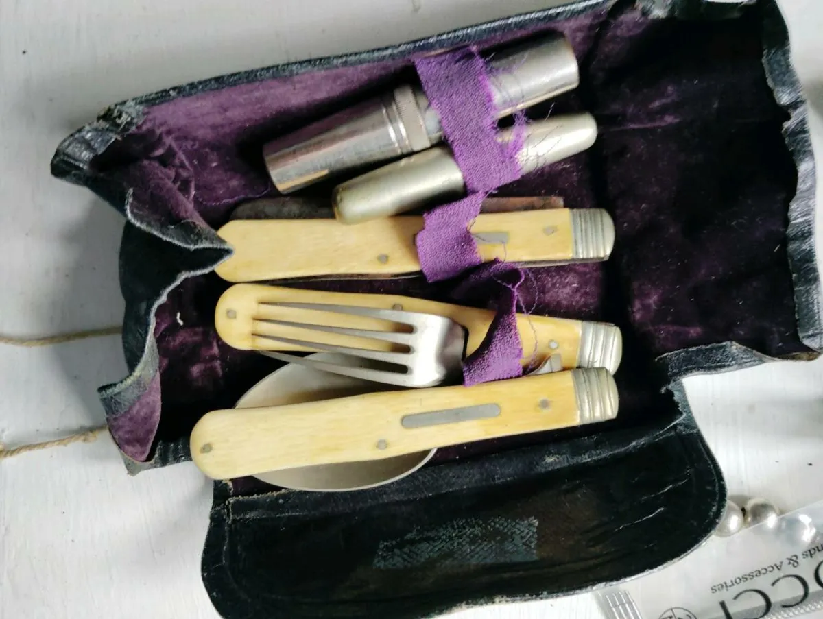 Antiques officers  cutterly set - Image 1