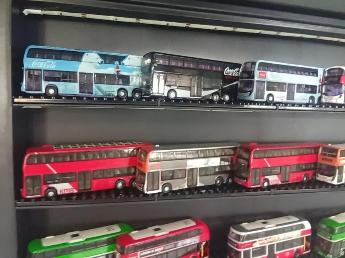 Model Bus Collection - Image 1