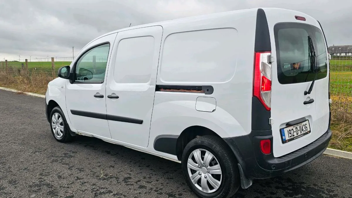 /// 2019 RENAULT KANGOO MAXI /// - Image 2
