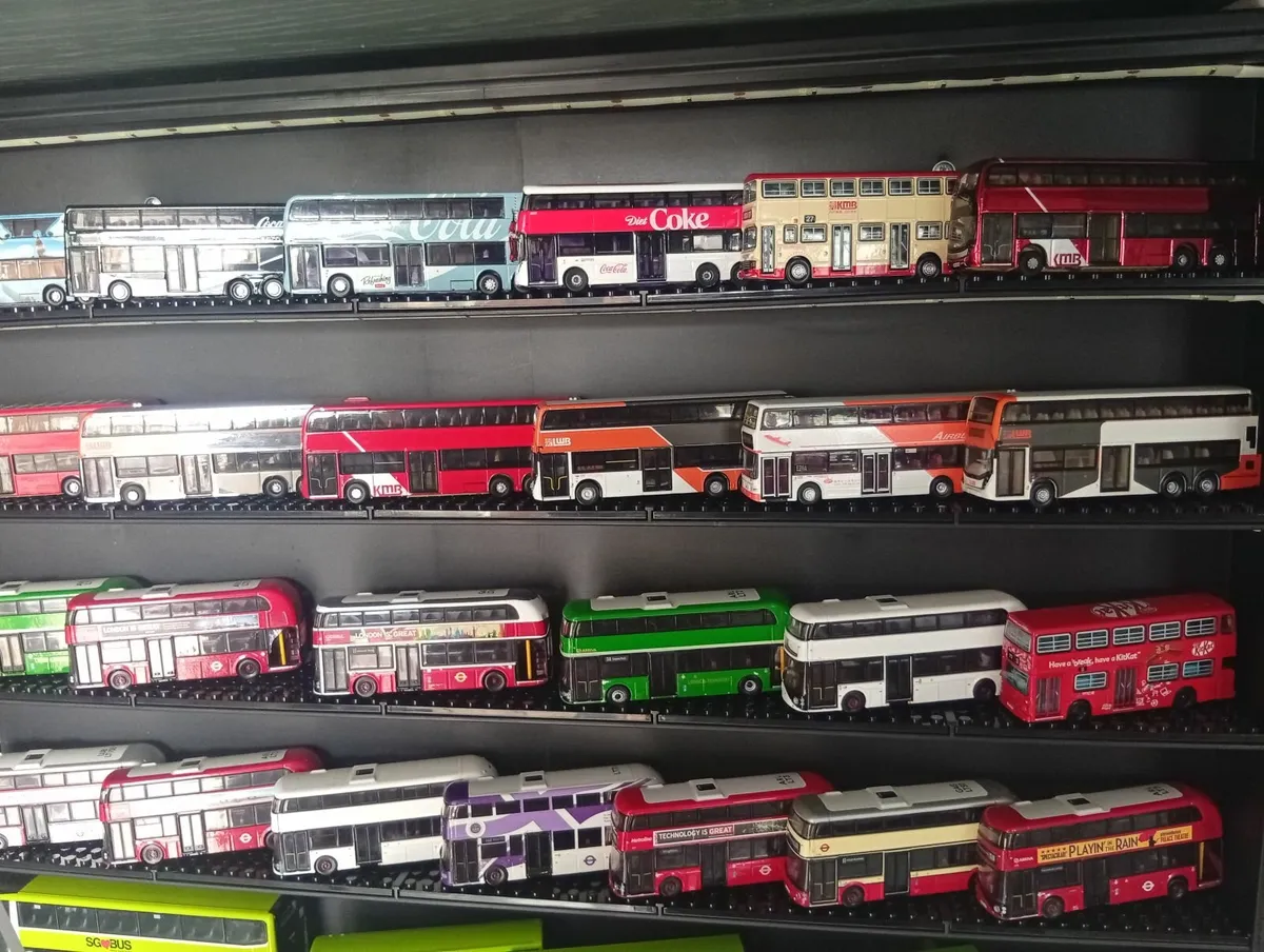Model Bus Collection - Image 4