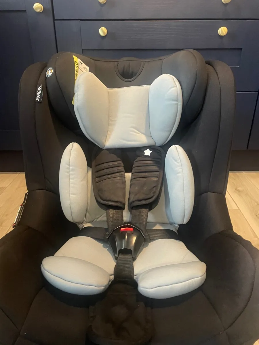 Car seat - Image 2