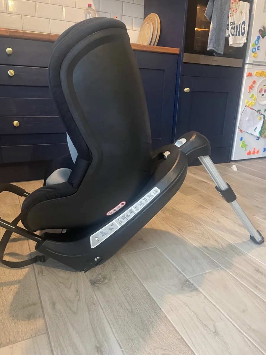 Car seat - Image 4