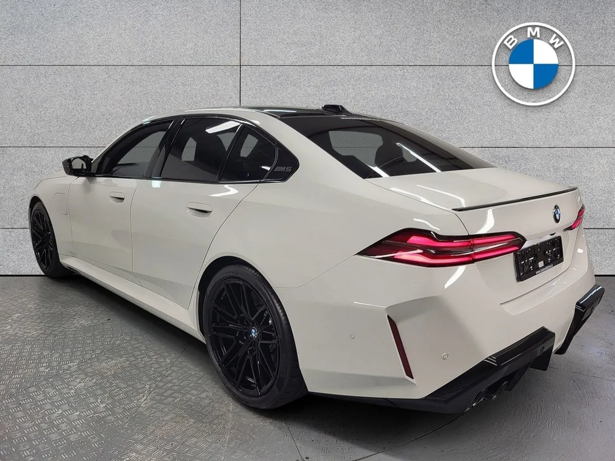 BMW M5 Phev 4DR Auto - Image 2