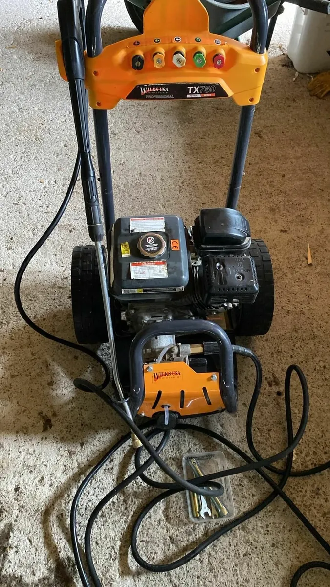 Wilks Petrol Power Washer - Image 4