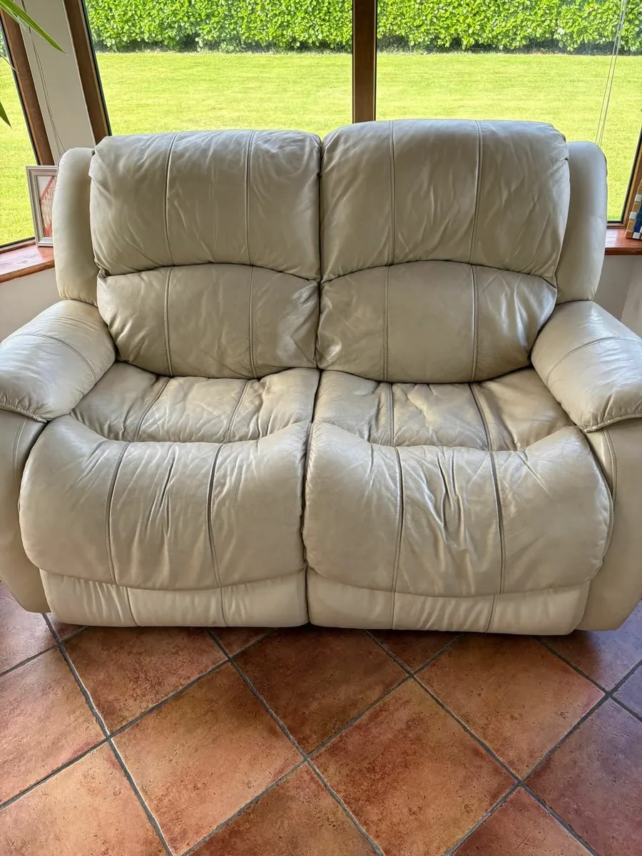 Leather 2 +1 seater suite - Image 2