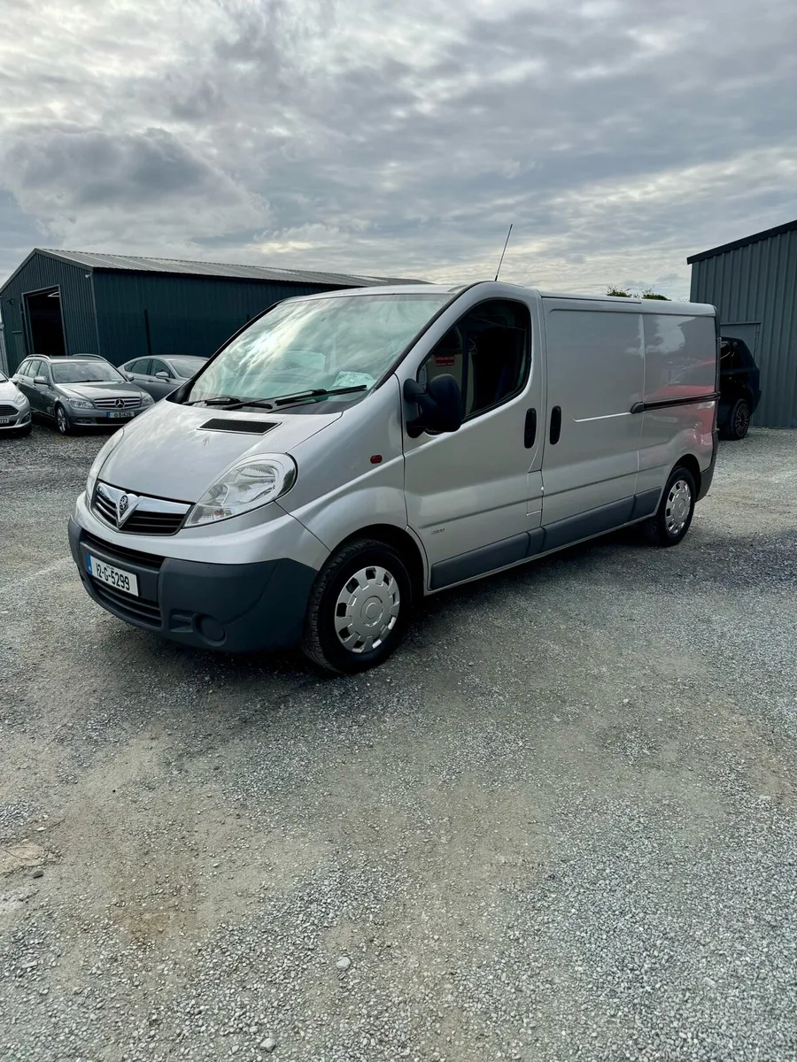 Opel Vivaro 2.0dci L.W.B ..NEW CVRT/twin side drs - Image 1