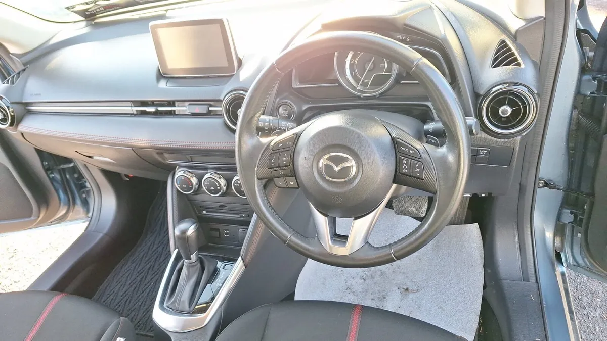 Mazda Demio 2015 - Image 4