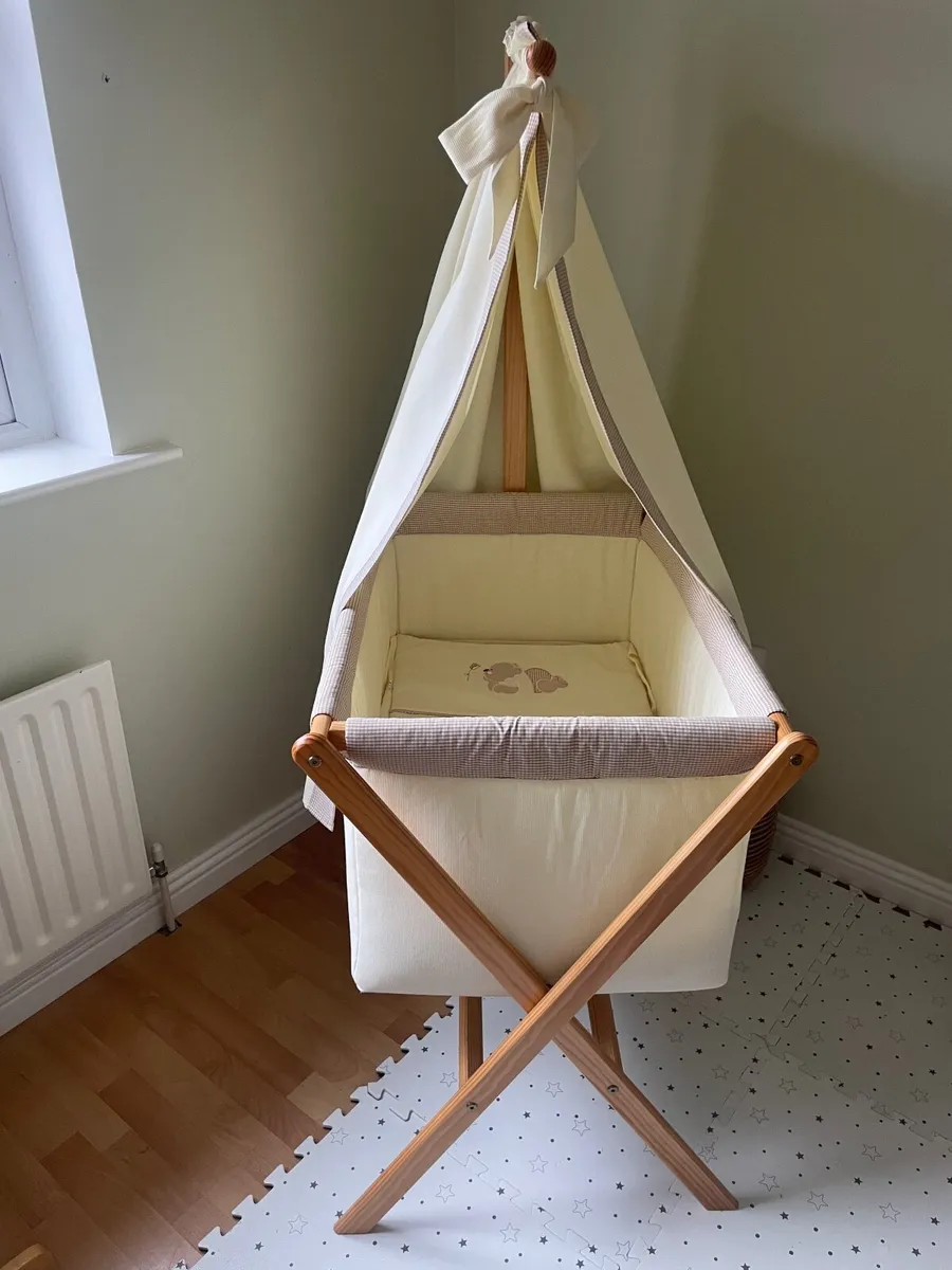 Crib - Image 1