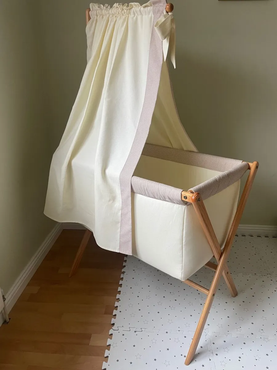 Crib - Image 2