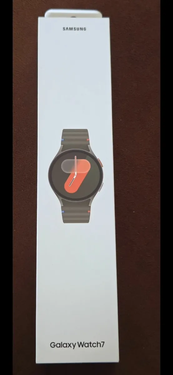 Samsung Watch 7...BRAND NEW UNOPENED - Image 2