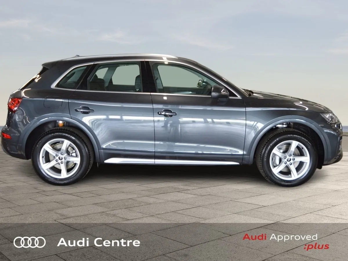 Audi Q5 50 Tfsi e 299HP S Tronic Quattro SE - Image 3