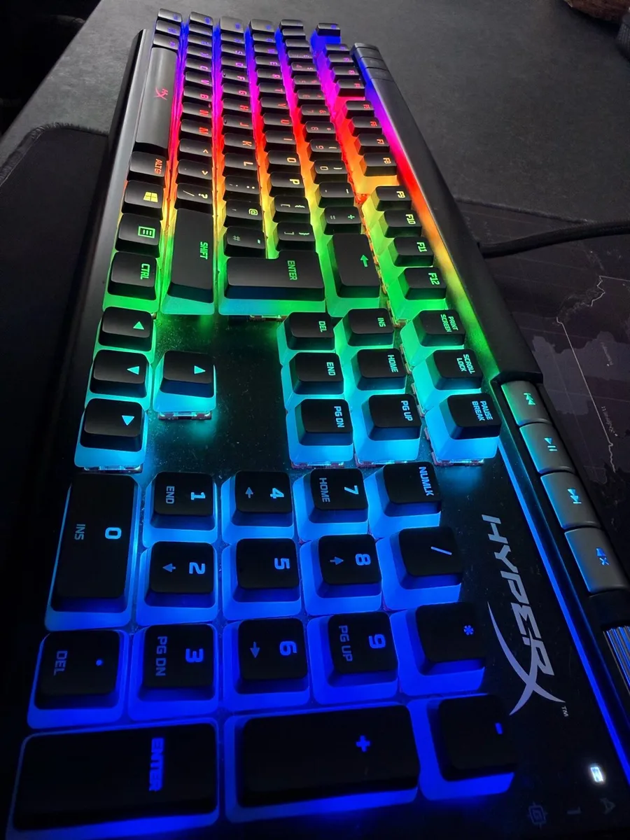 Hyperx alloy elite 2 mechanical keyboard - Image 1