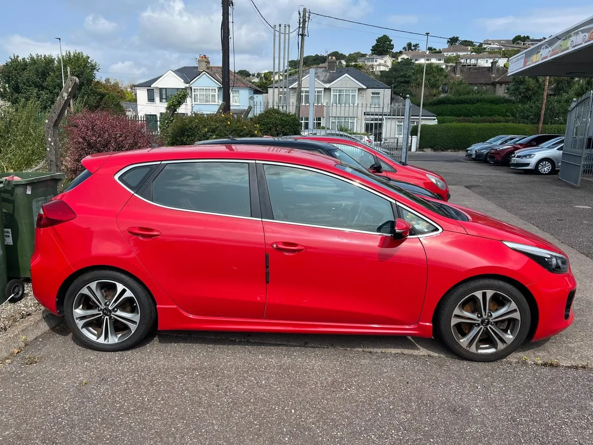 Kia Ceed 2016 Low Milage - Image 2