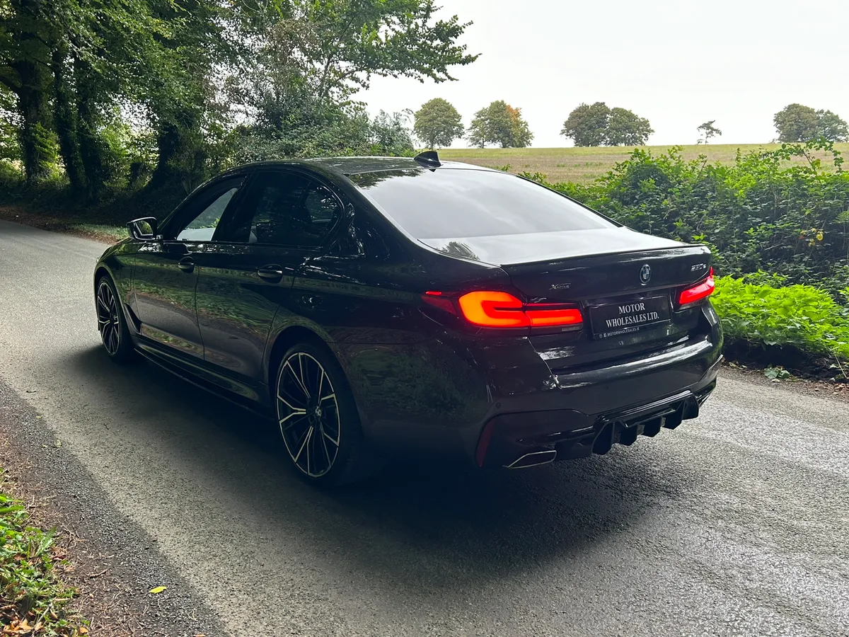 231 BMW 530E M SPORT AERO PACK - Image 4