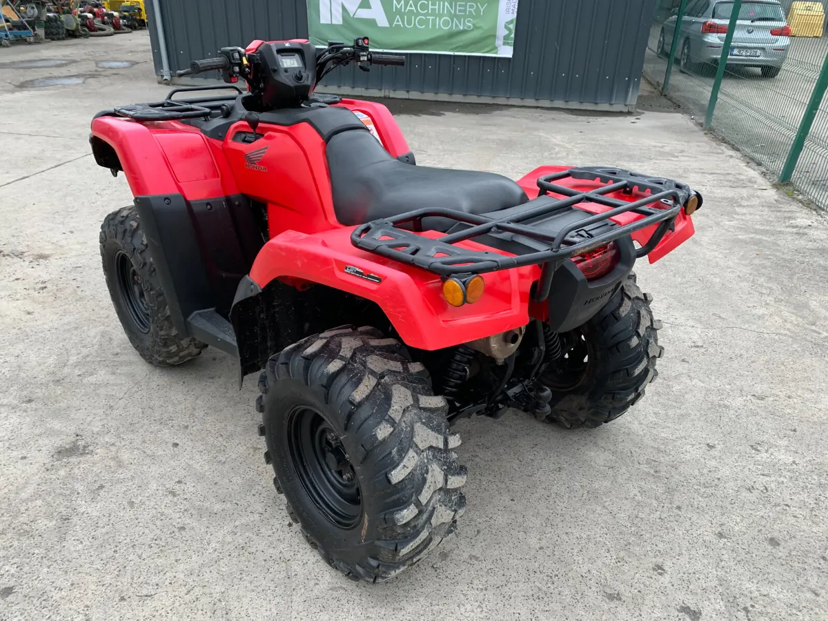 BID ONLINE NOW - 2015 HONDA TRX500 4X4 QUAD - Image 3