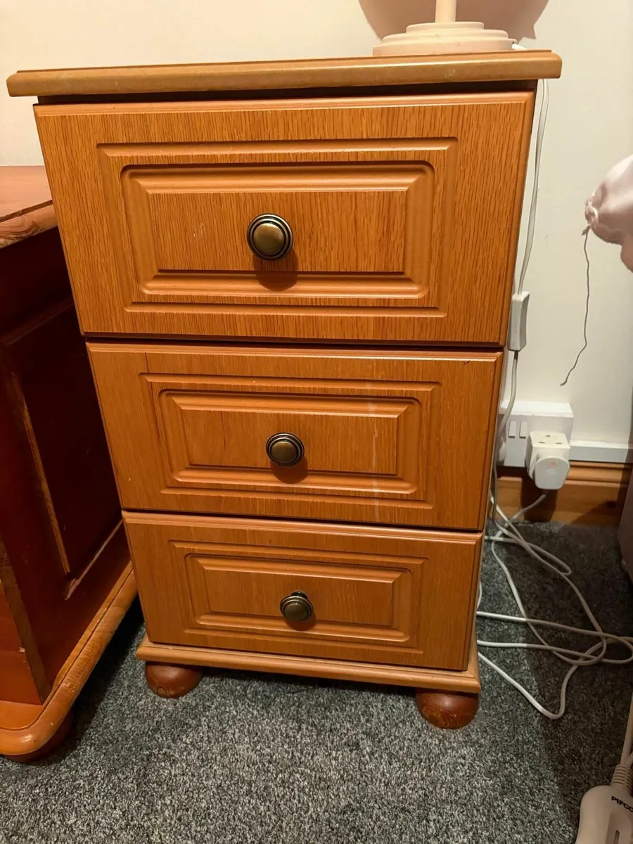 Bedside lockers - Image 2