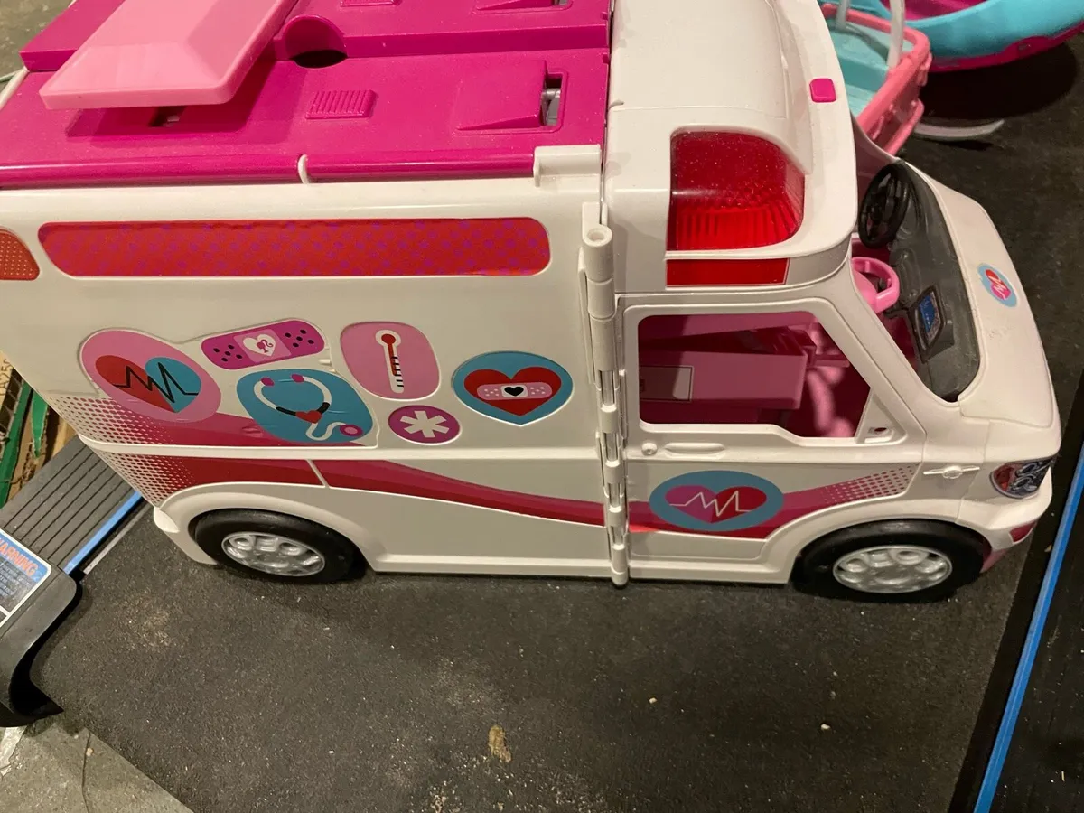 Barbie stuff - Image 4