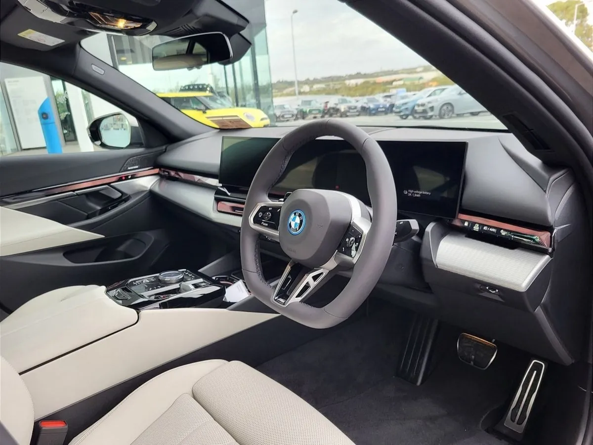 BMW 5 Series 2.0 Litre Petrol Plug-in Hybrid - Image 4