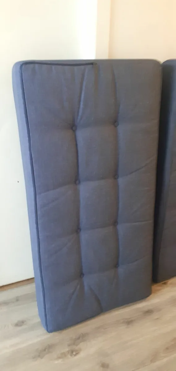 Bench seat Cushions - Image 2