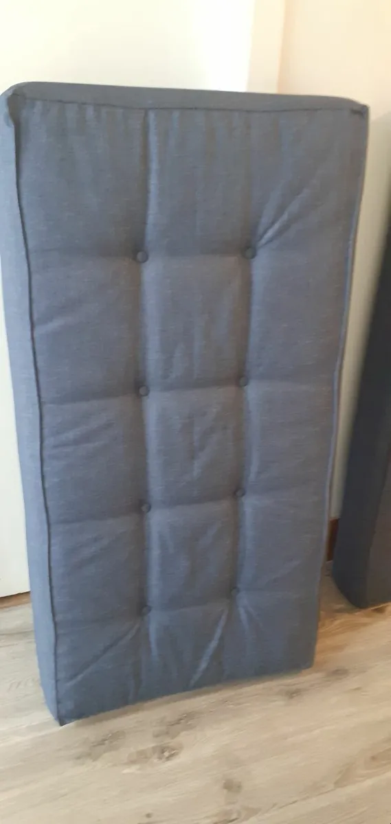 Bench seat Cushions - Image 3