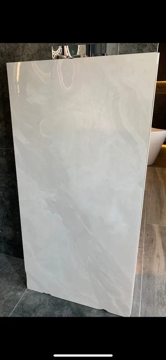 Tiles €10/sq meter - Image 2
