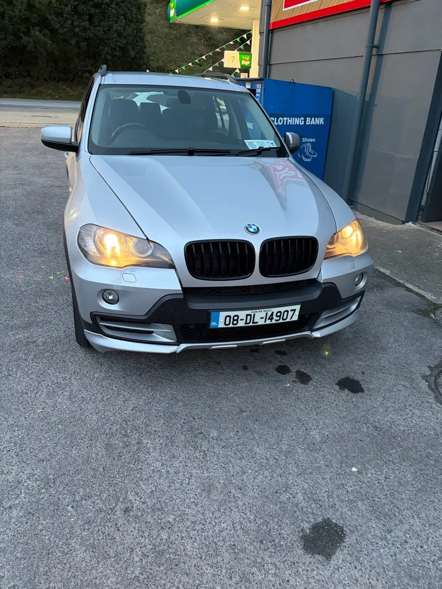 Bmw x5 e70 - Image 1