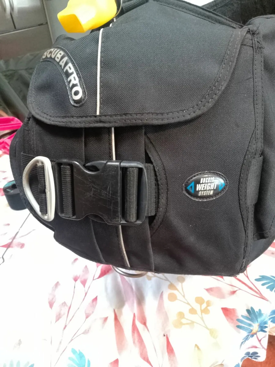 Scubapro  BCD. (GLIDE 2000) - Image 4