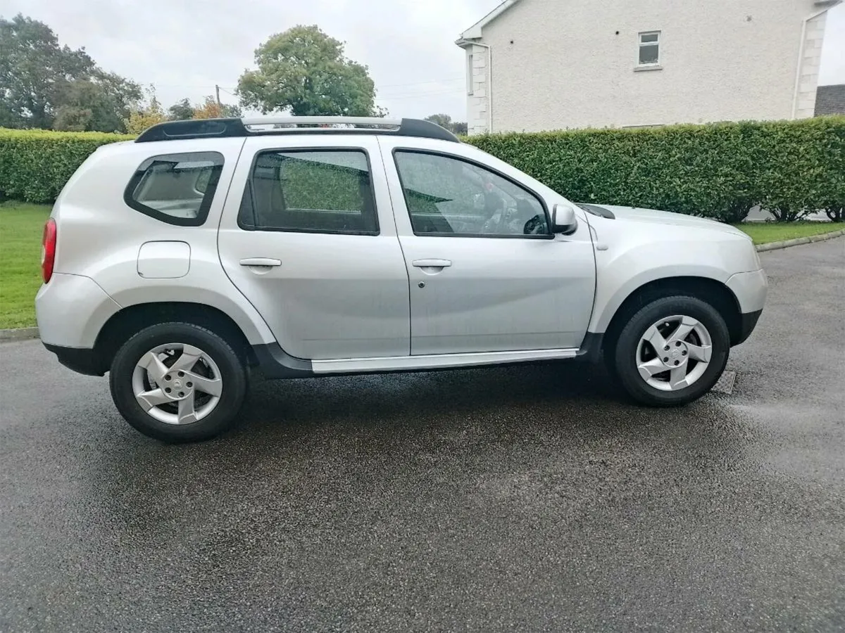 Dacia duster 2014 - Image 1
