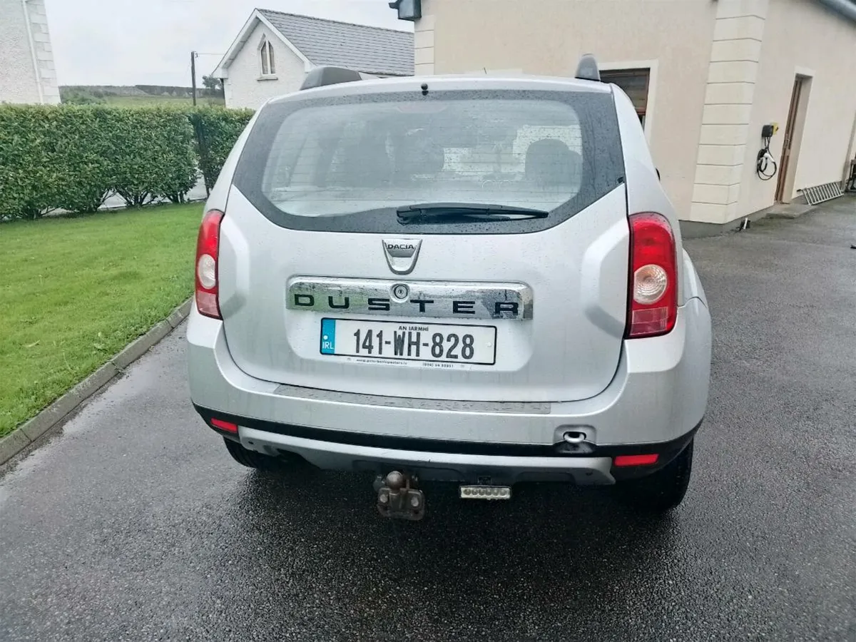 Dacia duster 2014 - Image 2