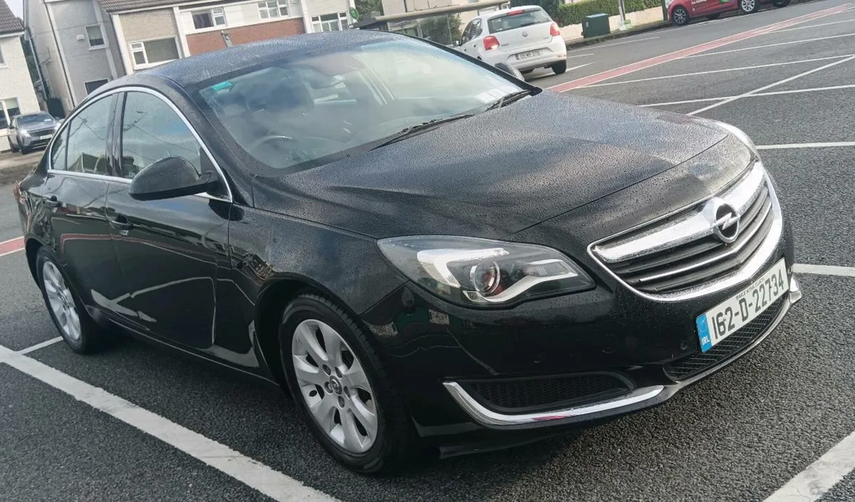 Opel insignia 2016 NCT 10/2026 - Image 2