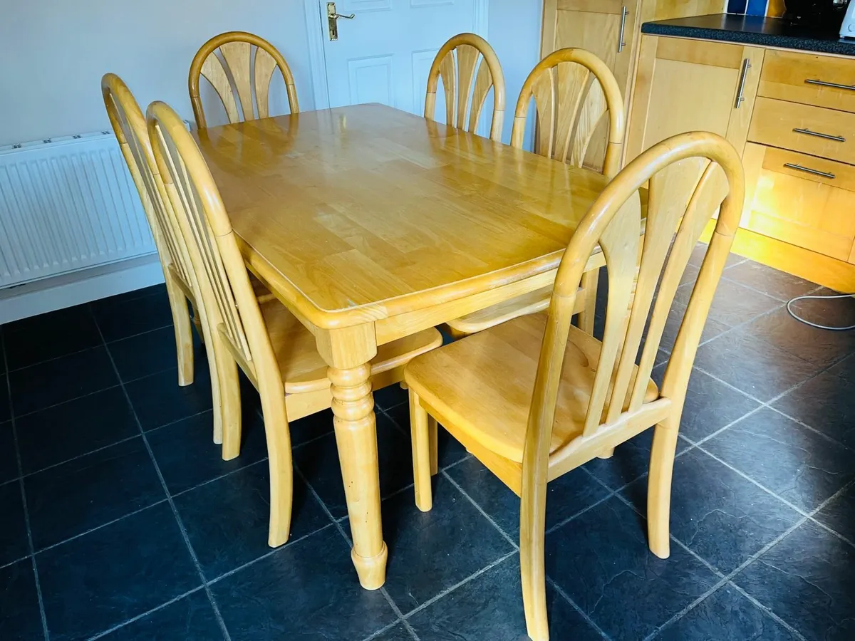 Solid wood 5ft table + 6 chairs - Image 1
