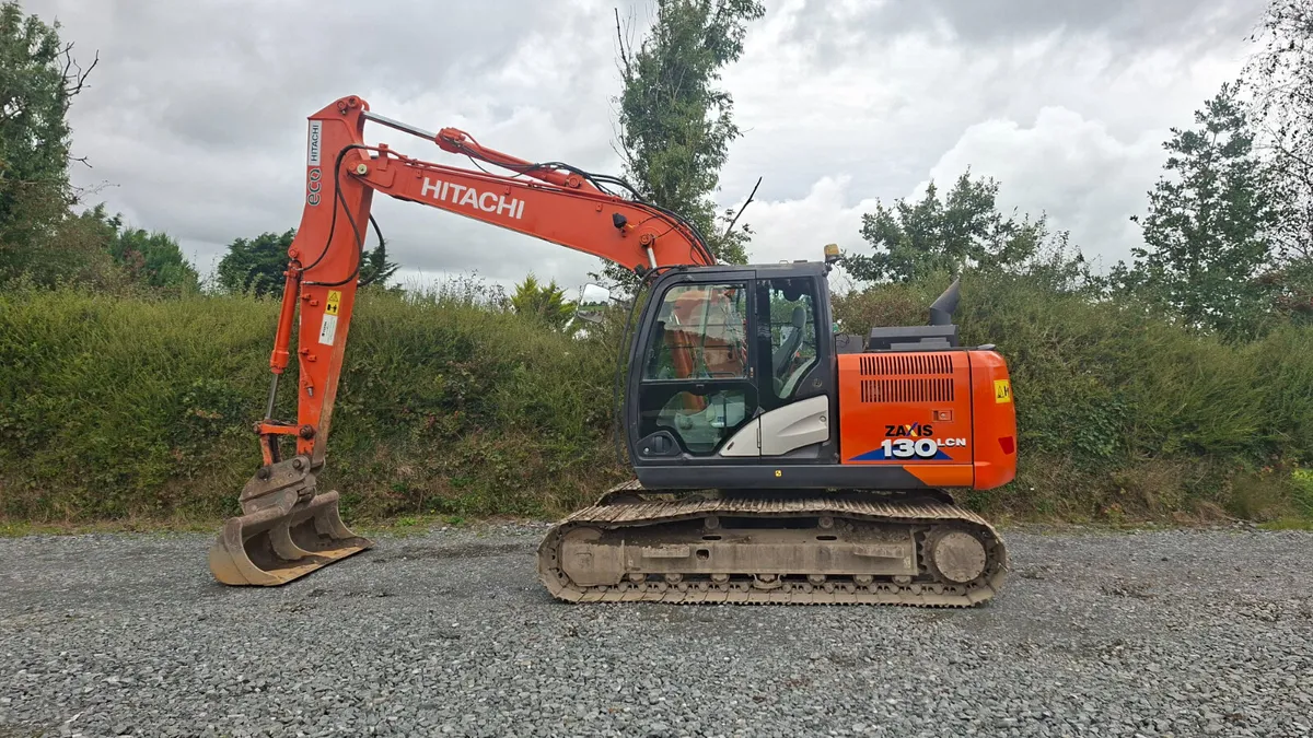 2018 Hitachi 130.6 - Image 2