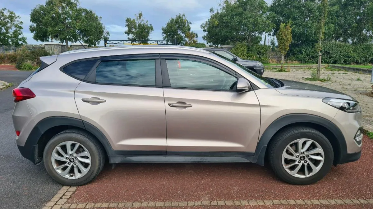Hyundai Tucson - Image 2