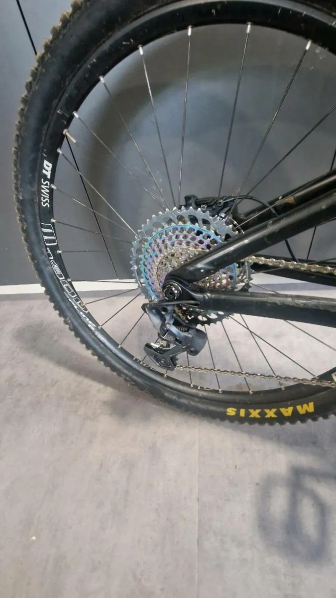 TREK SLASH 8 - Image 4