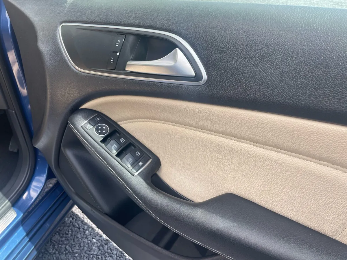 Mercedes B180 - Image 4